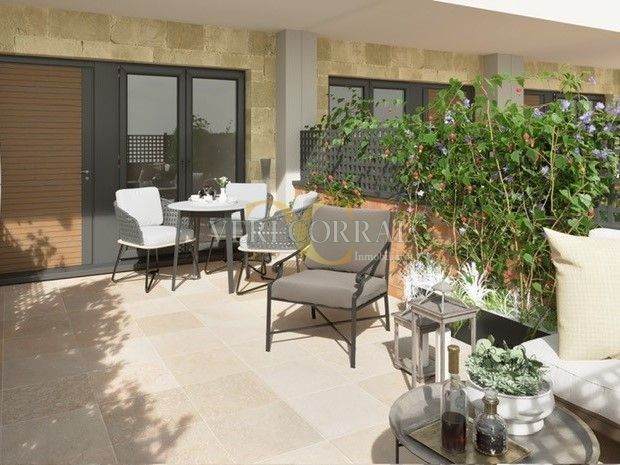 Terrassa de Casa adosada en venda en Gijón  amb Calefacció, Jardí privat i Terrassa