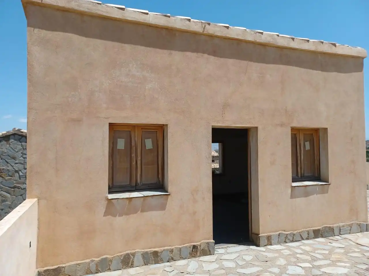 Exterior view of Buildings for sale in Dólar