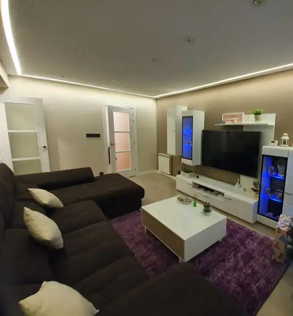 Living room of Flat for sale in Vigo   with Heating, Storage room and Furnished