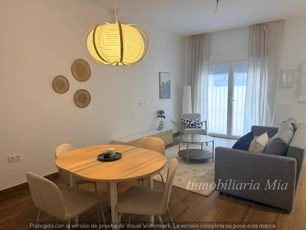 Apartamento con piscina en venta en Centro, imagen 2