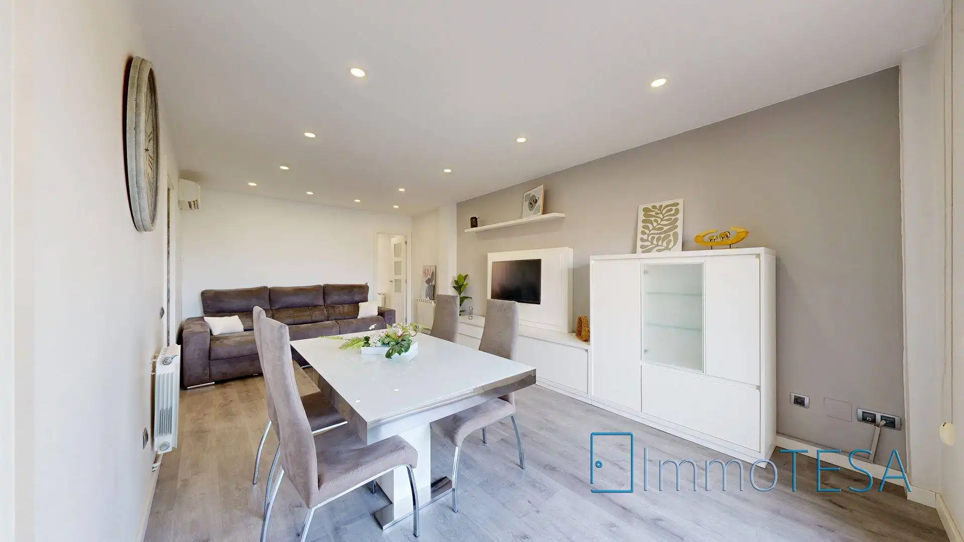 Flat with terrace for sale in Parc d’Europa, imagen 12