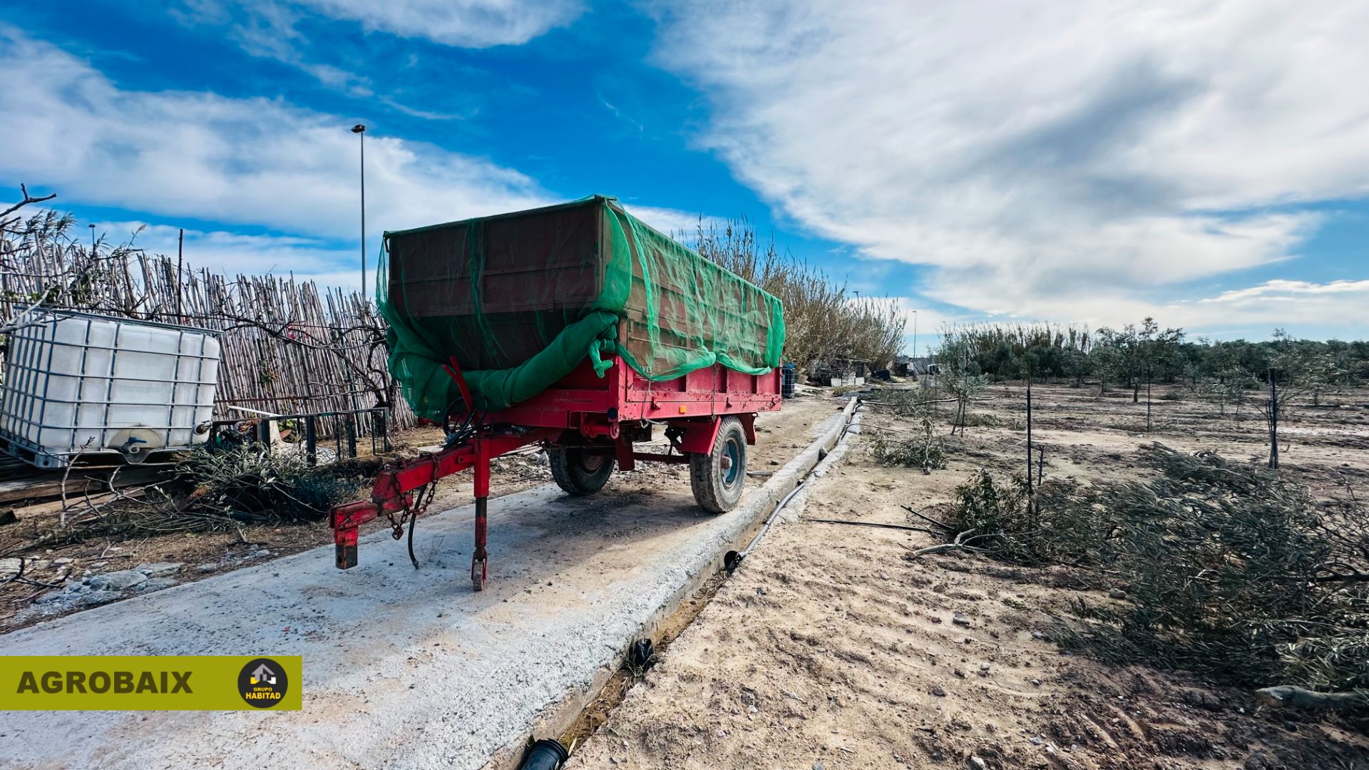Vista exterior de Terreno en venta en Sant Feliu de Llobregat