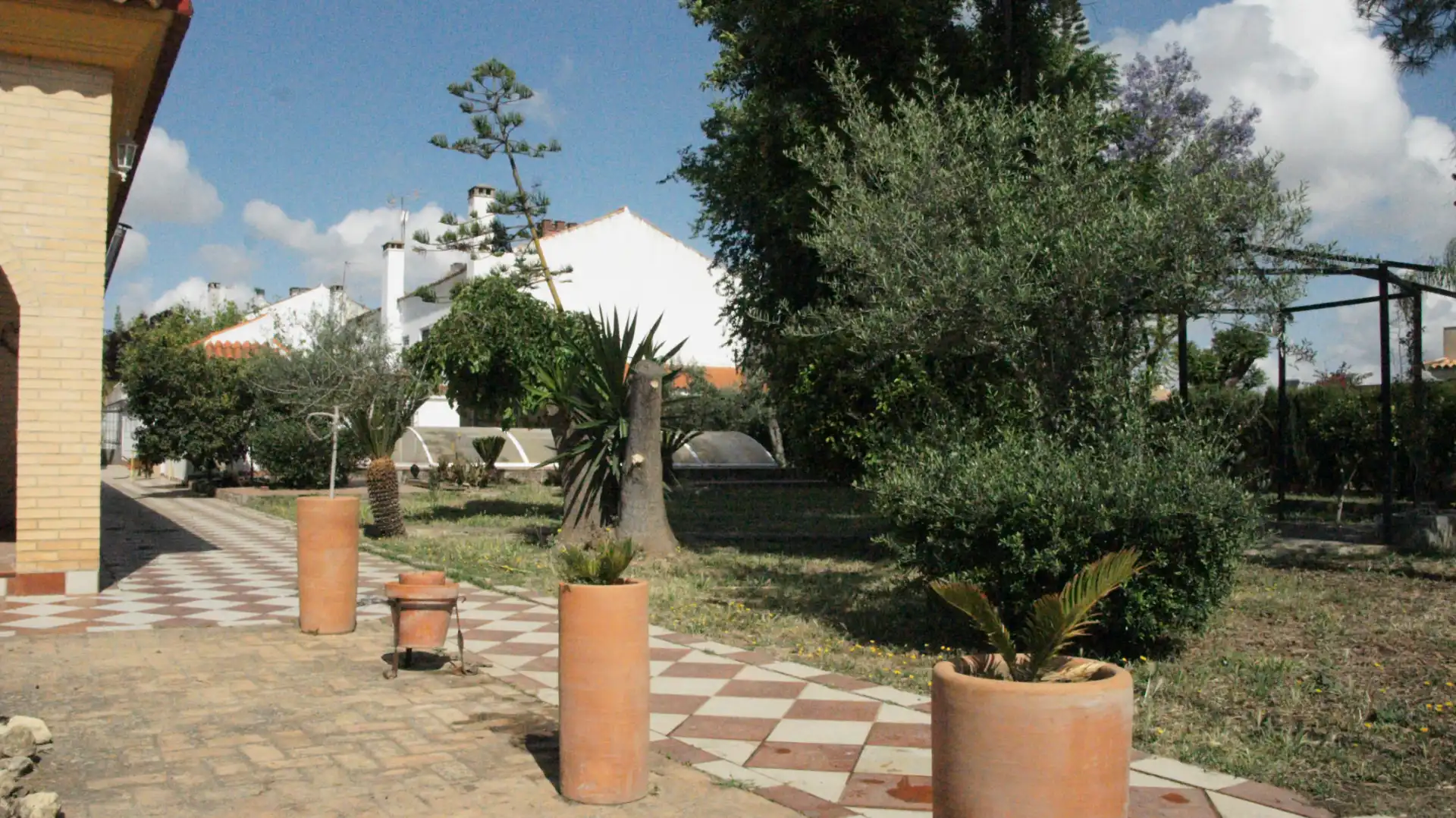 Jardín de Casa o chalet en venta en Espartinas con Aire acondicionado, Jardín privado y Terraza