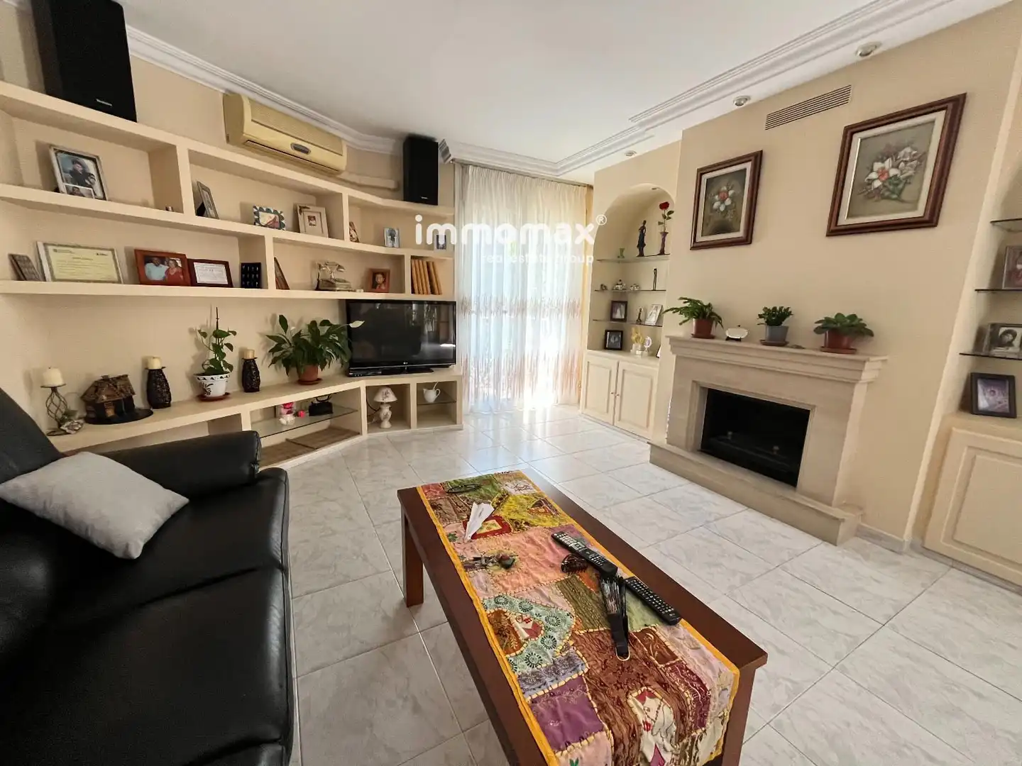 Living room of Detached homes for sale in Vilanova i la Geltrú  with Heating, Private garden and Terrace