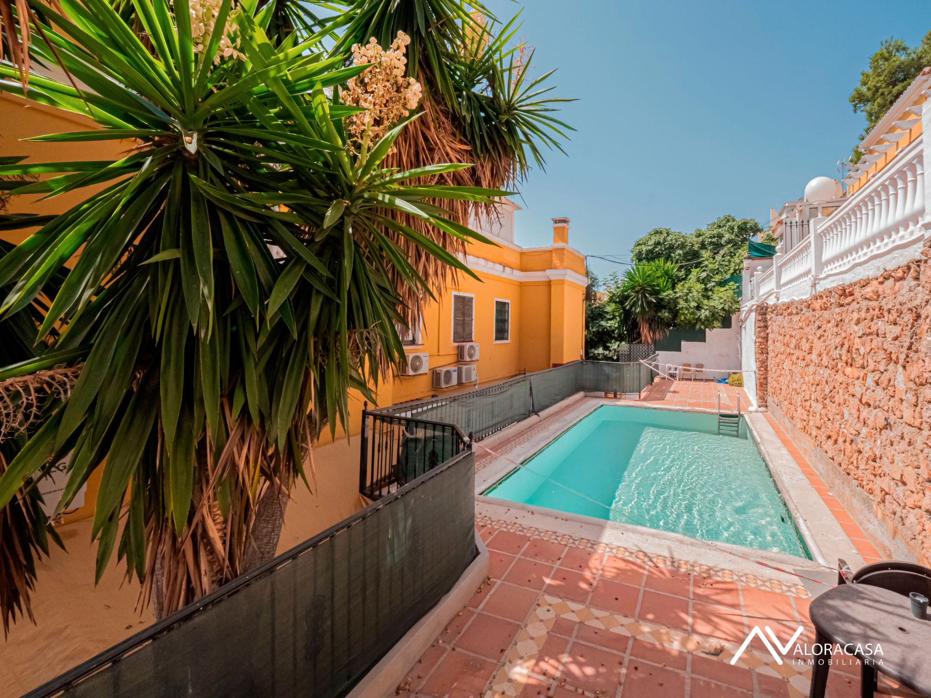 Piscina de Piso en venta en Torremolinos con Aire acondicionado, Trastero y Amueblado