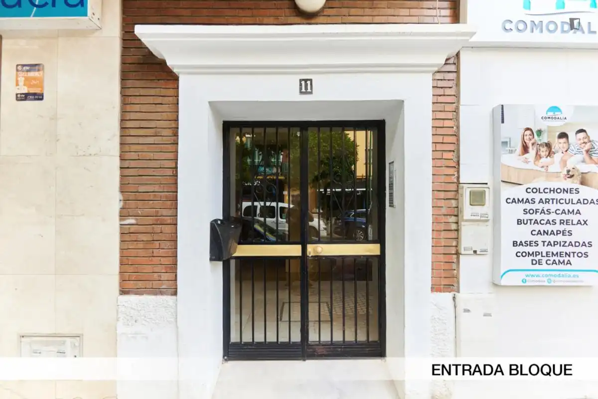 Habitació a Sevilla, Sevilla