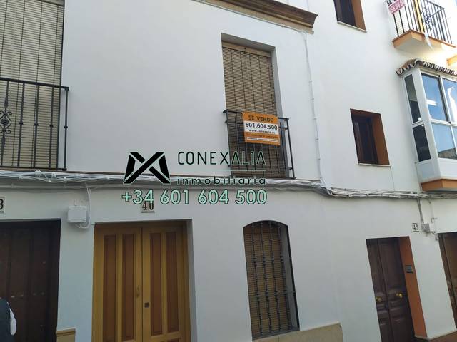 Casa-chalet en Venta en Olvera