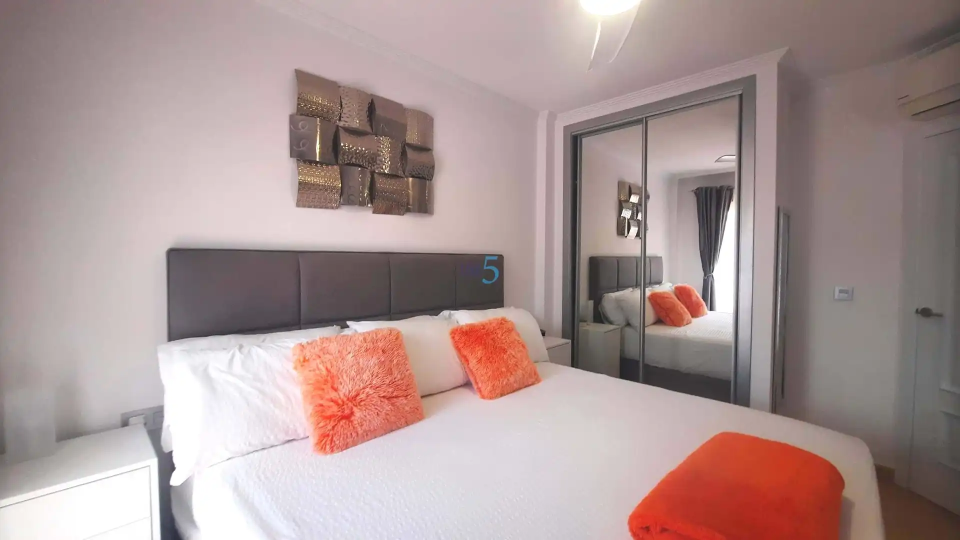 Schlafzimmer von Einfamilien-Reihenhaus zum Verkauf in Torre-Pacheco mit Klimaanlage, Heizung und Terrasse