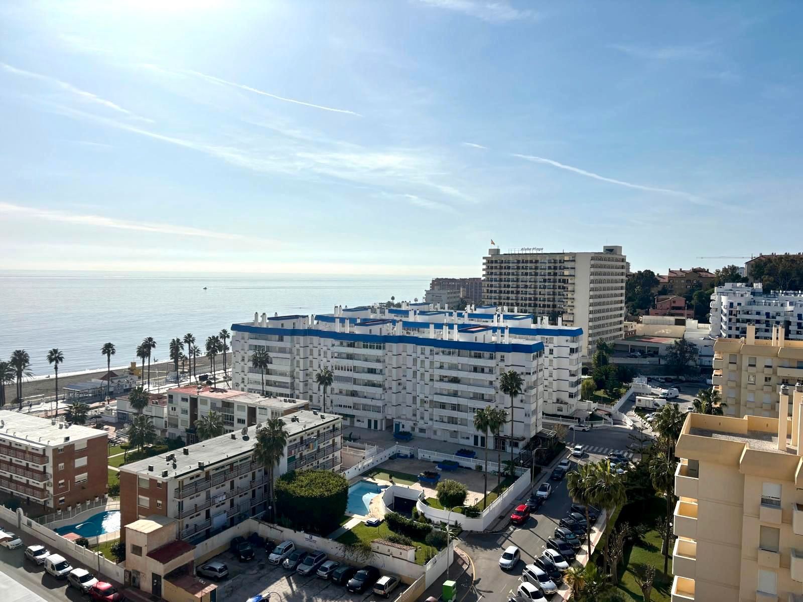 Vista exterior de Estudio en venta en Benalmádena con Aire acondicionado, Terraza y Amueblado