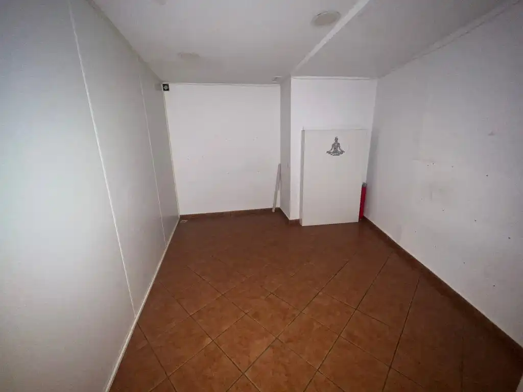 Local comercial en venda a Quintanar de la Orden, imagen 7