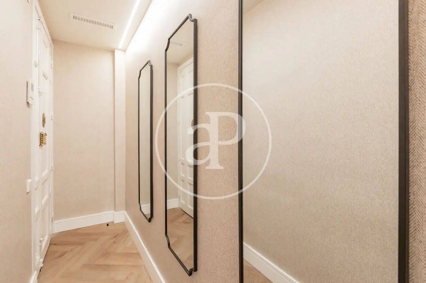 Appartamento con terrazza in vendita a Calle de Viriato, imagen 37