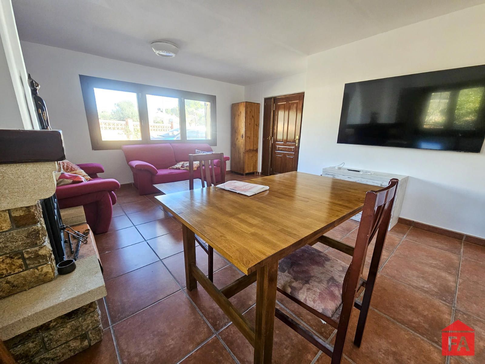 Living room of House or chalet for sale in El Montmell  with Heating and Storage room