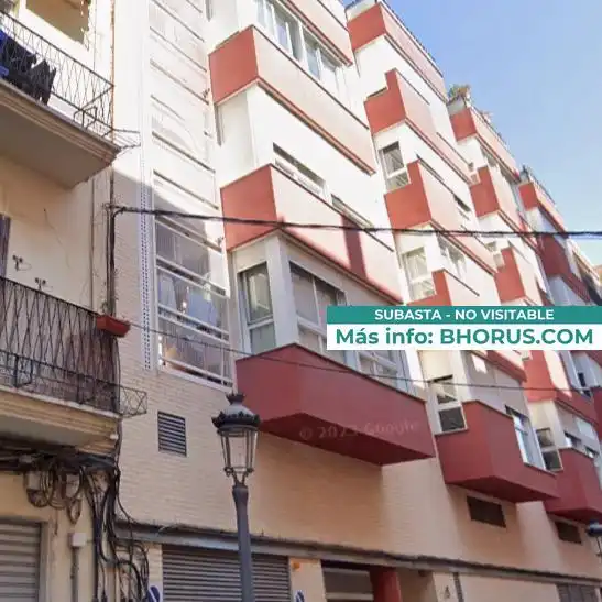 Piso con ascensor en venta en ALBEROLA 11
