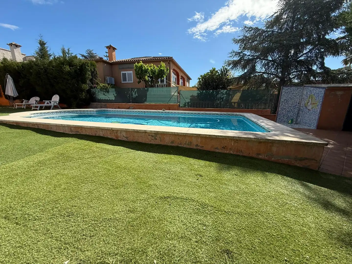 Swimming pool of Houses for sale in La Pobla de Vallbona  with Air Conditioner, Heating and Oven