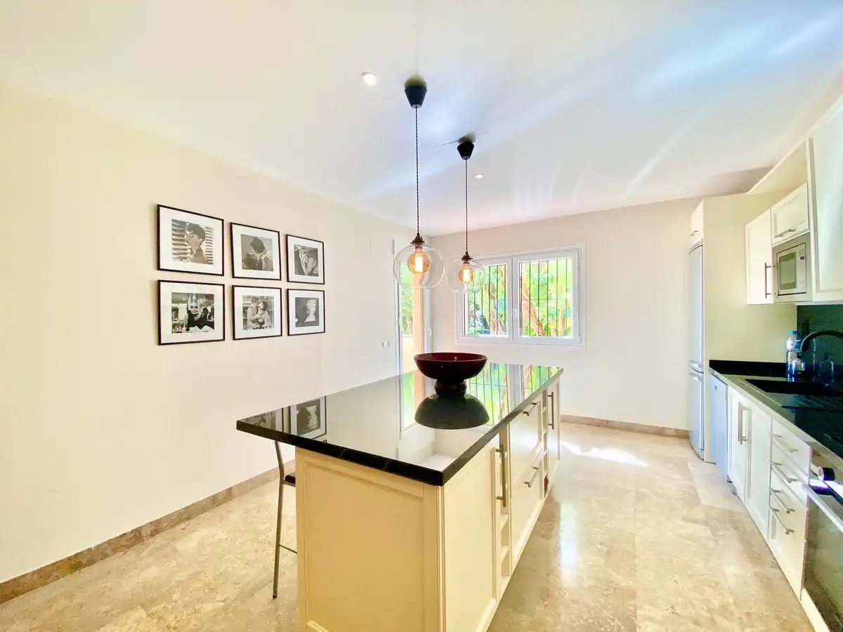 Küche von Wohnung zum Verkauf in Marbella mit Terrasse