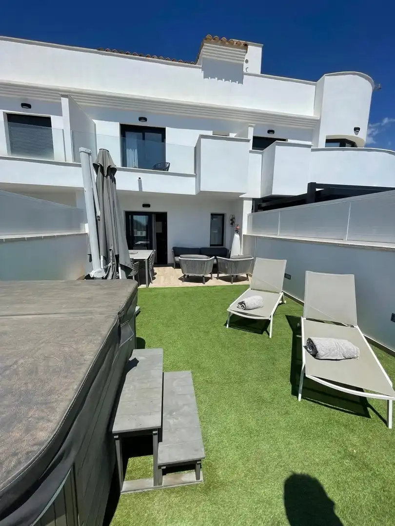 Duplex con piscina in vendita a Calle de Colombia 4, imagen 6