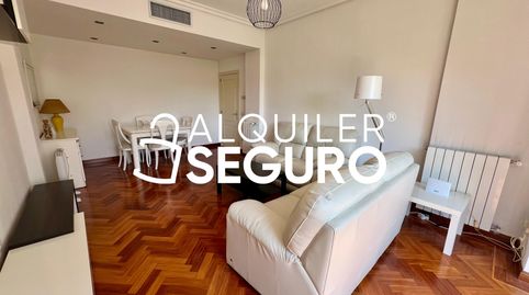 Foto 3 de Piso de alquiler en Gran Vía de Hortaleza, Canillas, Madrid Capital