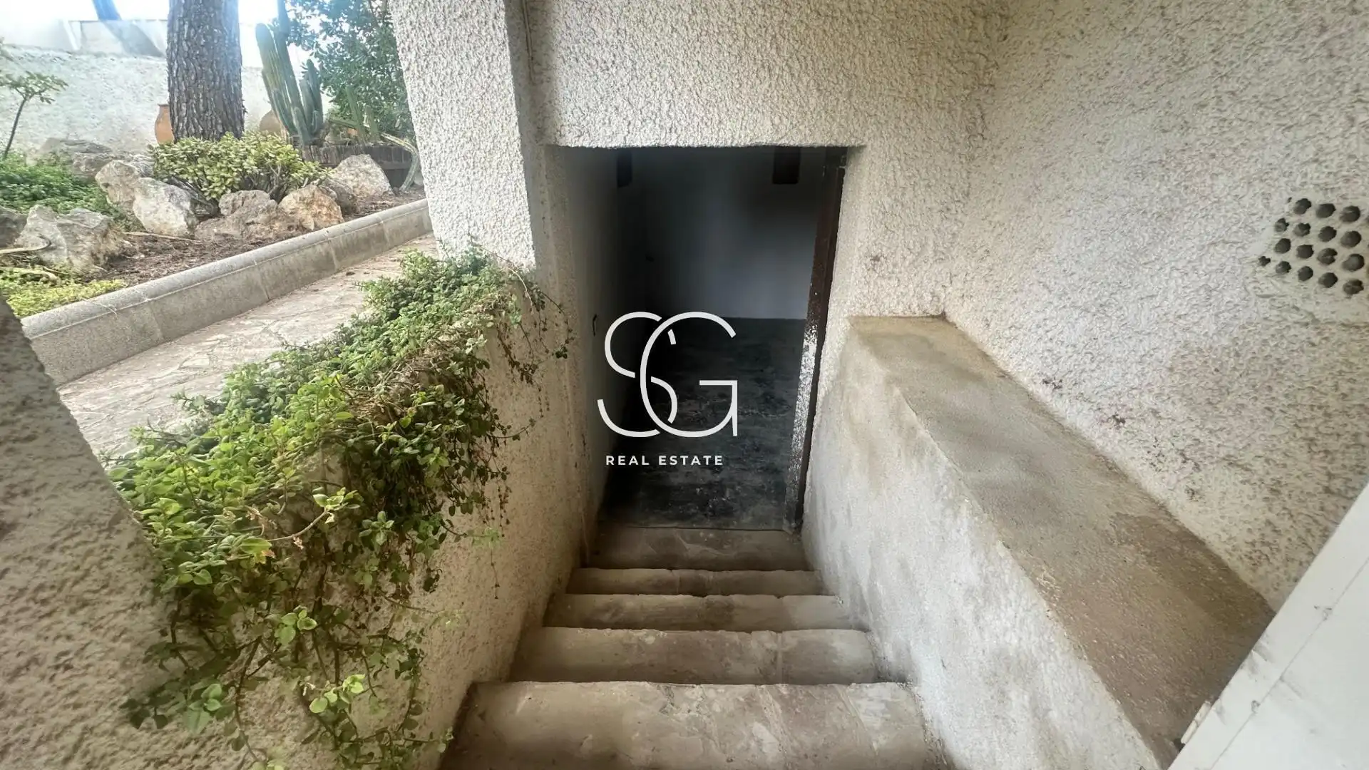 Exterior view of Houses for sale in Roda de Berà  with Heating, Private garden and Terrace