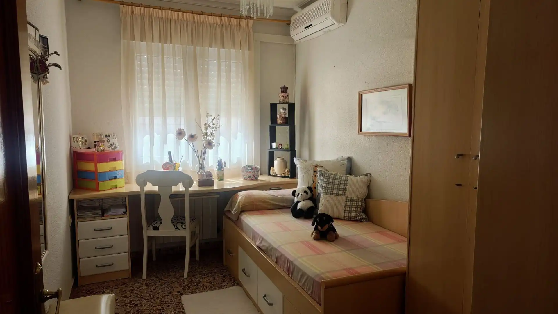 Schlafzimmer von Einfamilien-Reihenhaus zum Verkauf in Argamasilla de Calatrava mit Klimaanlage, Heizung und Abstellraum
