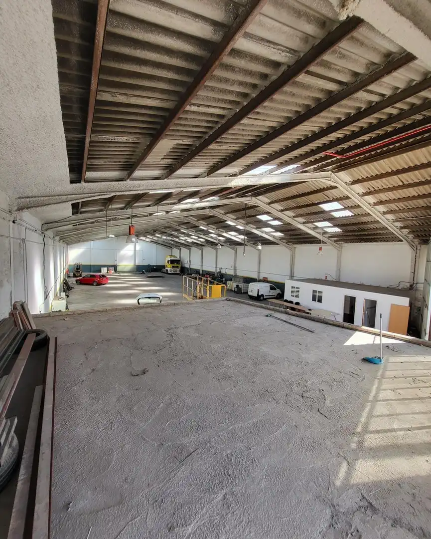 Industrial building to rent in Alaquàs, imagen 2