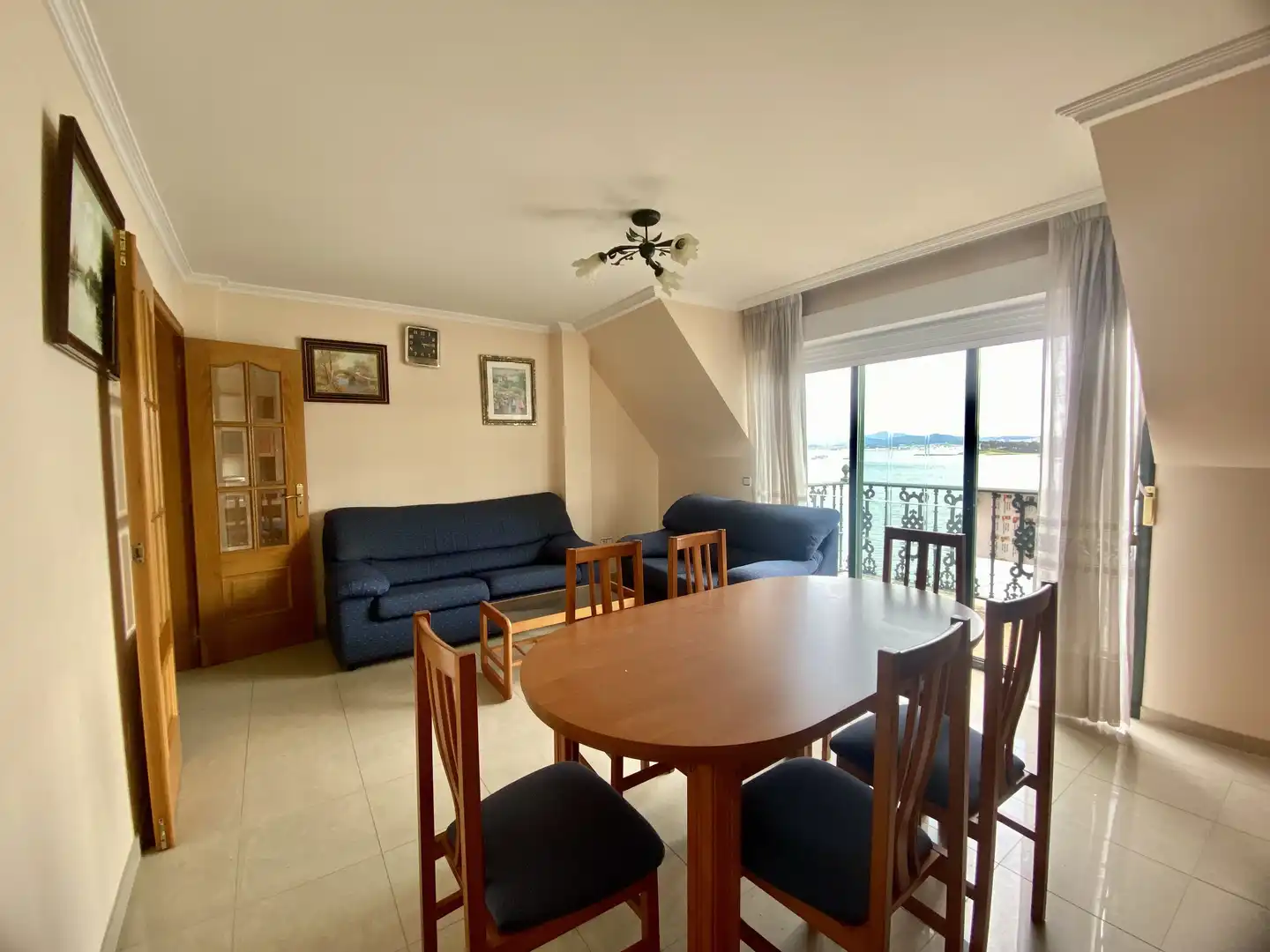 Dining room of Attic for sale in O Grove    with Parquet flooring, Terrace and Storage room