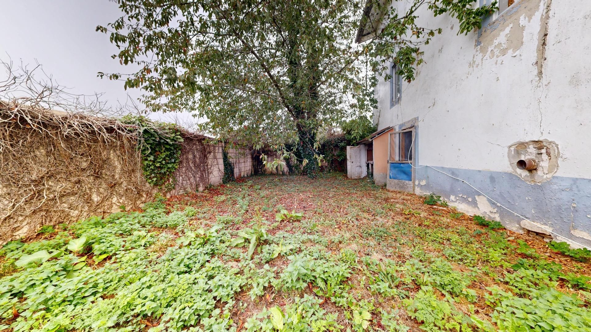 Casa o xalet en venda en Merindad de Montija amb Jardí privat, Traster i Balcó