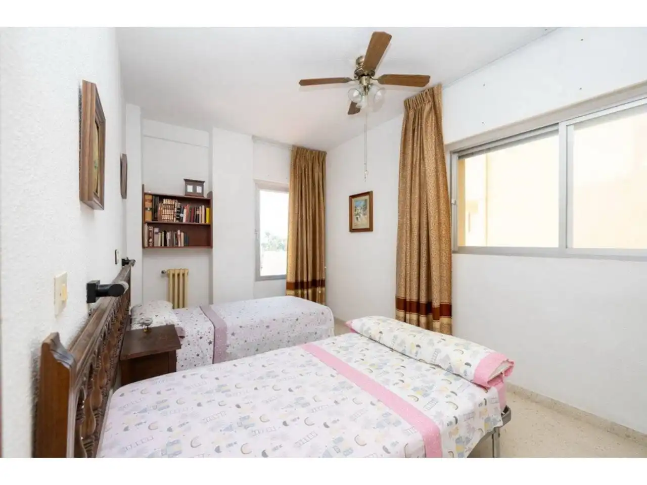 Schlafzimmer von Wohnungen zum Verkauf in Almuñécar mit Terrasse, Möbliert und Alarm