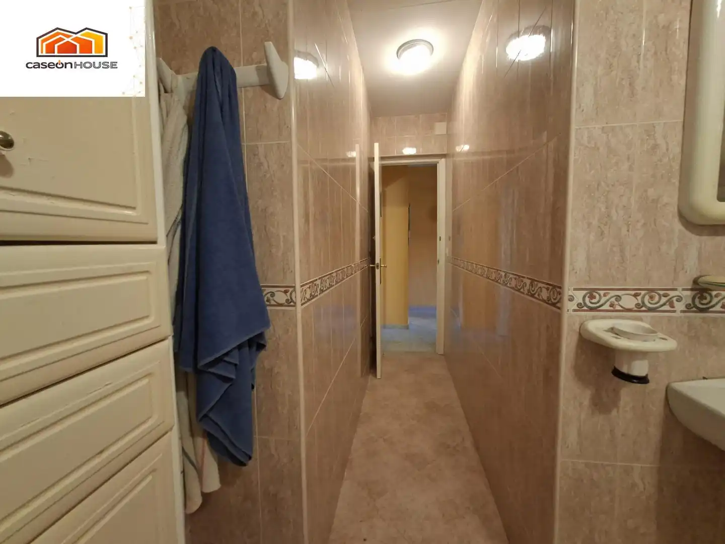 Baño de Casa o chalet en venta en Chiclana de la Frontera con Terraza y Piscina comunitaria