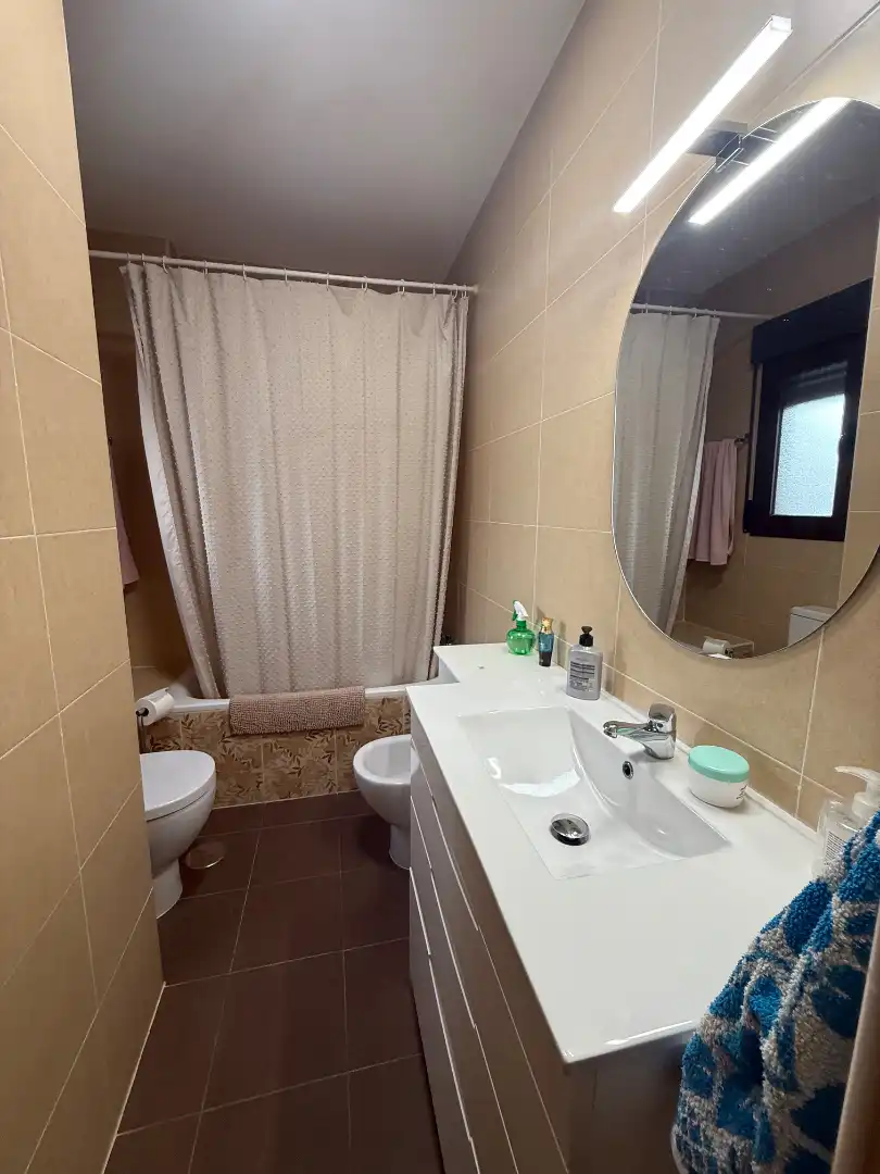 Baño de Dúplex en venta en Alameda de la Sagra con Calefacción, Jardín privado y Trastero