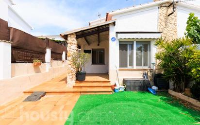 Exterior view of House or chalet for sale in Creixell  with Heating, Private garden and Terrace