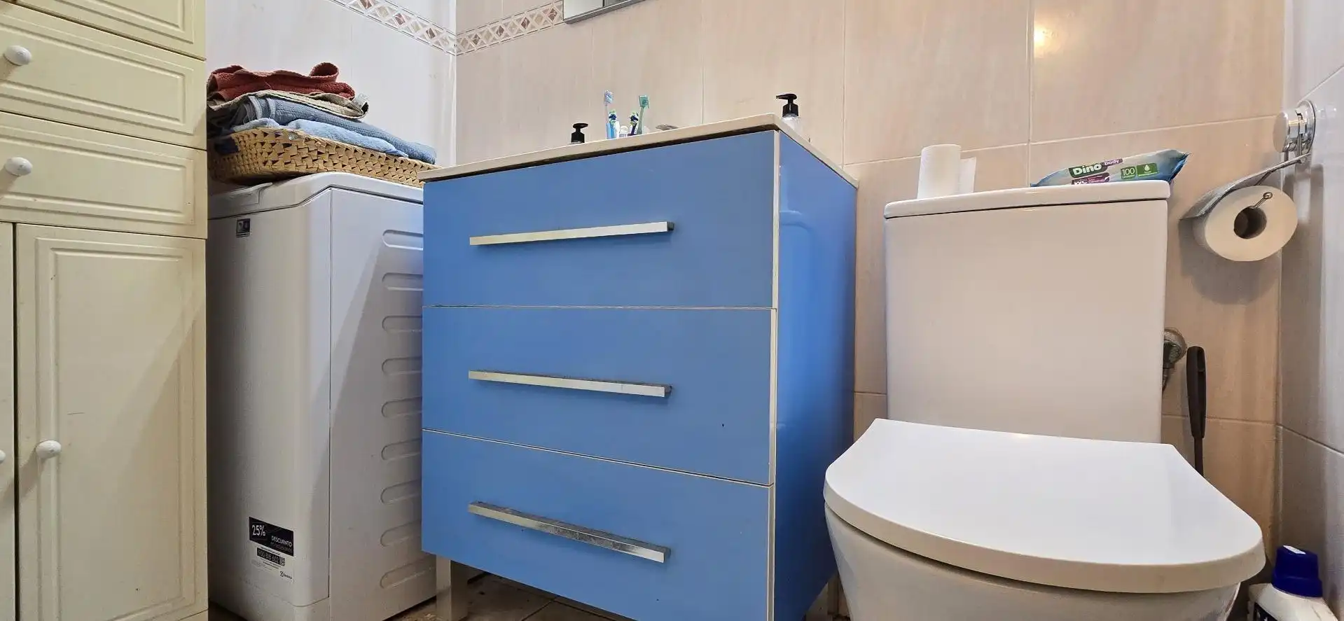Baño de Piso en venta en San Cristóbal de la Laguna con Balcón y Piscina comunitaria