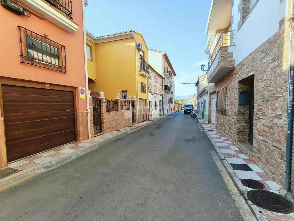 Vista exterior de Garaje en venta en Armilla