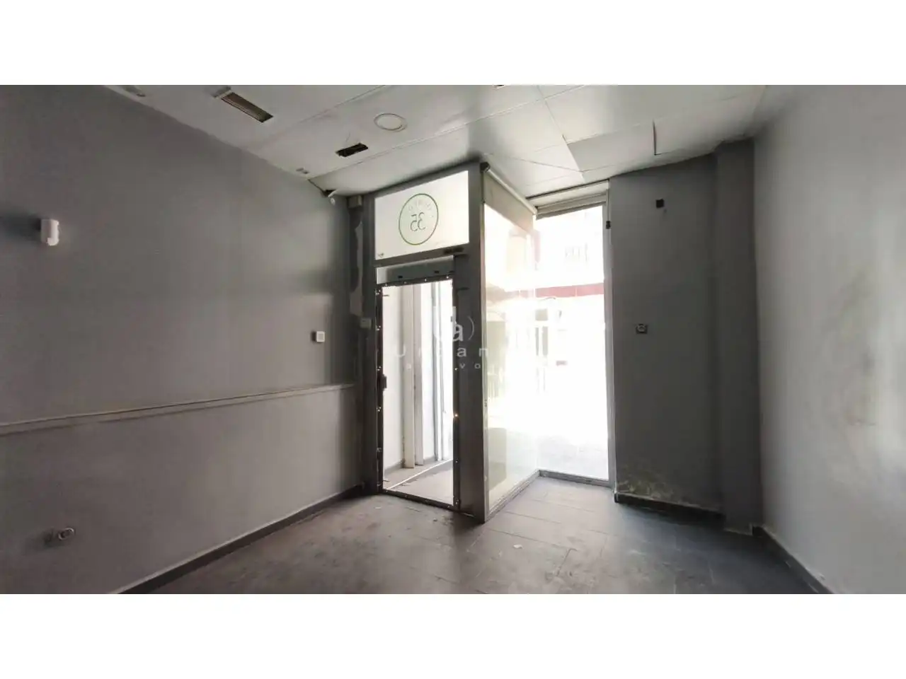 Business premises for sale in Calle Olmeda, imagen 3