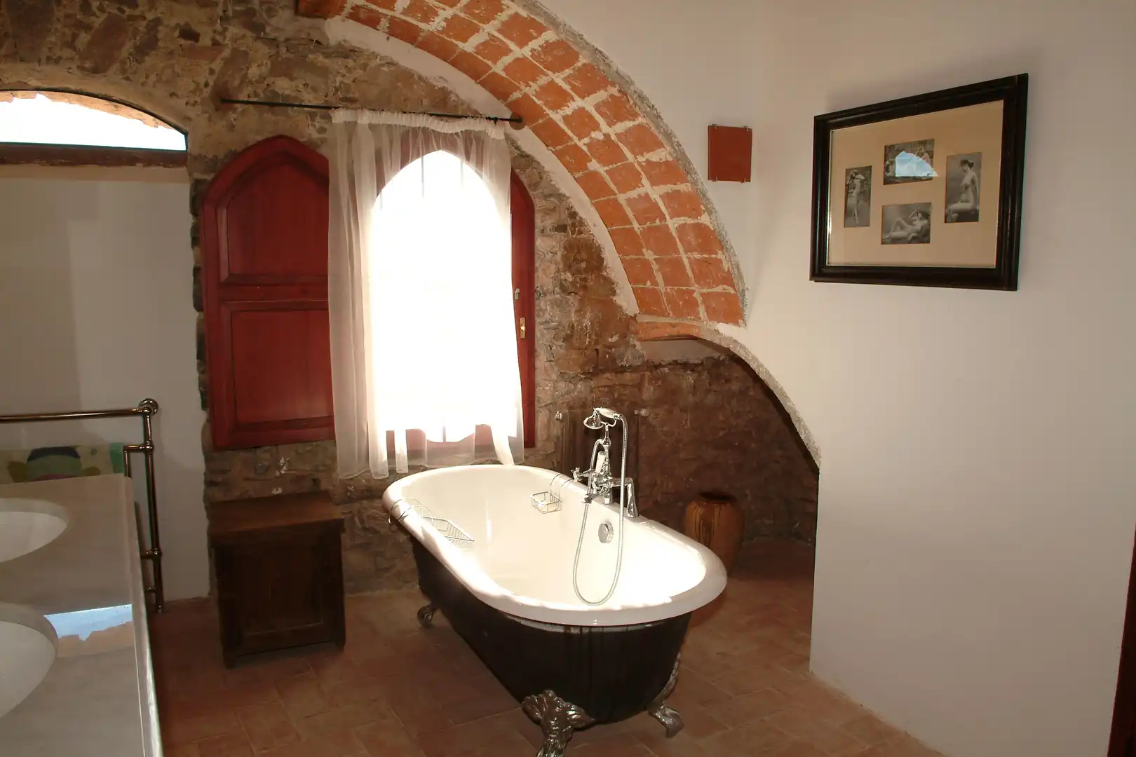 Baño de Finca rústica en venta en Camprodon con Calefacción, Jardín privado y Terraza