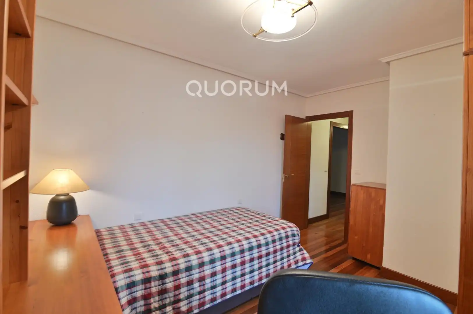 Habitación de Piso en venta en Bilbao  con Calefacción y Terraza