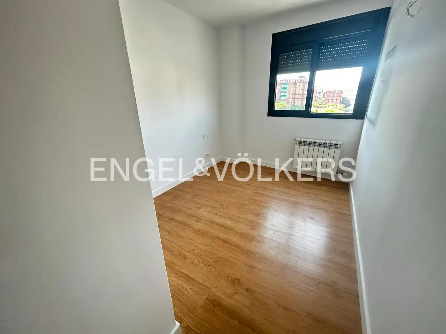 Schlafzimmer von Wohnung zur Miete in Badalona mit Klimaanlage, Heizung und Parkett