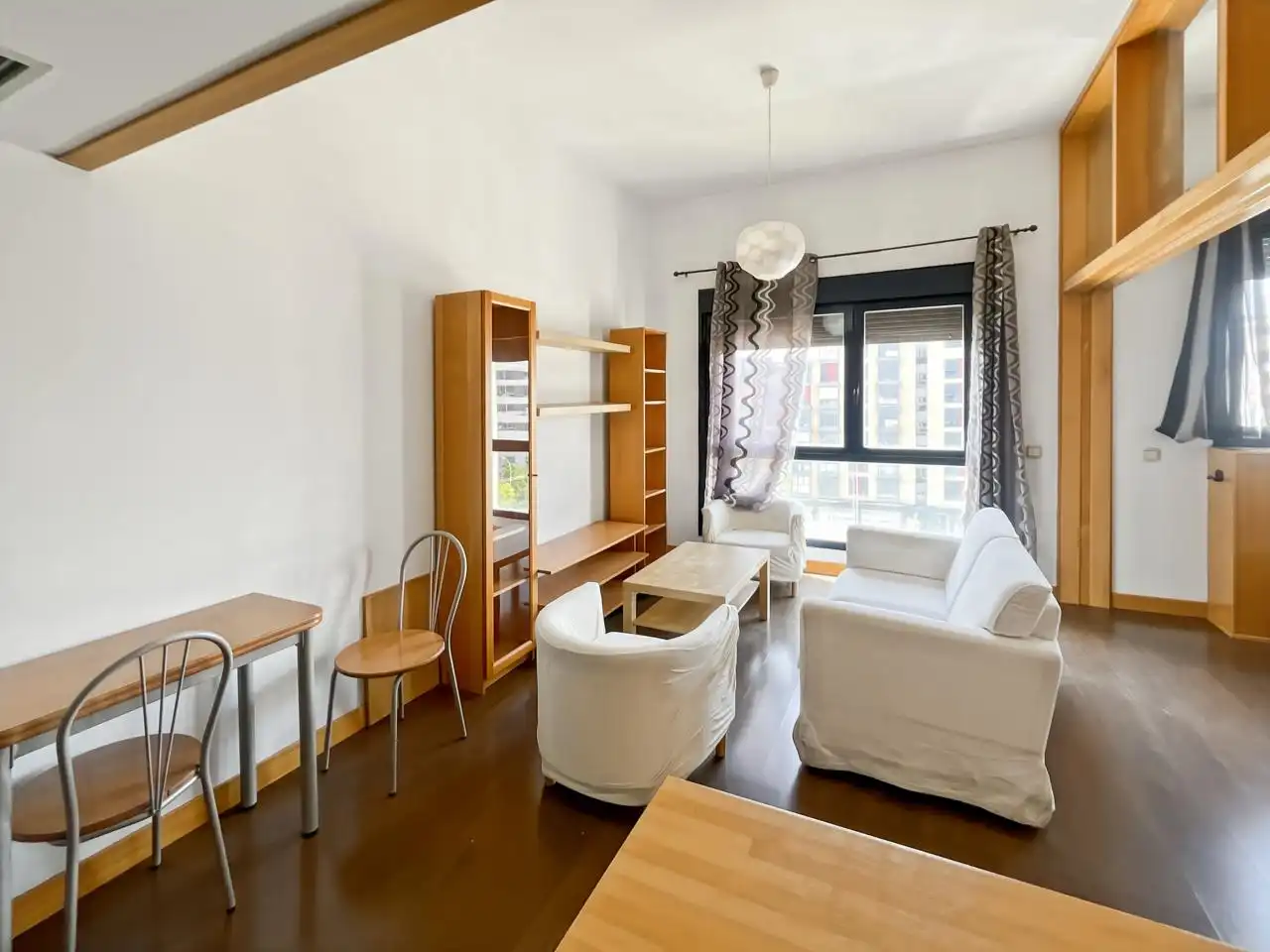 Sala de estar de Piso en venta en Madrid con Aire acondicionado, Calefacción y Piscina comunitaria