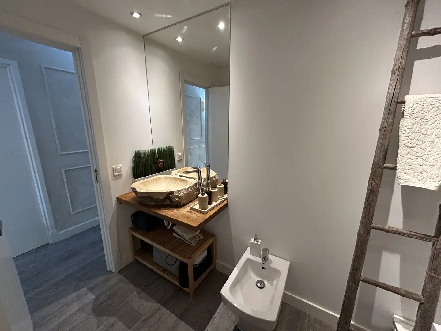 Bathroom of Flat for sale in  Palma de Mallorca  with Air Conditioner and Balcony