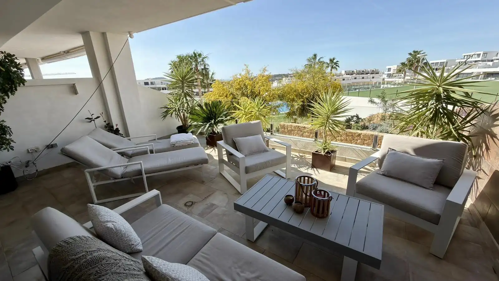 Terrasse von Maisonette zum Verkauf in Finestrat mit Klimaanlage, Heizung und Privatgarten