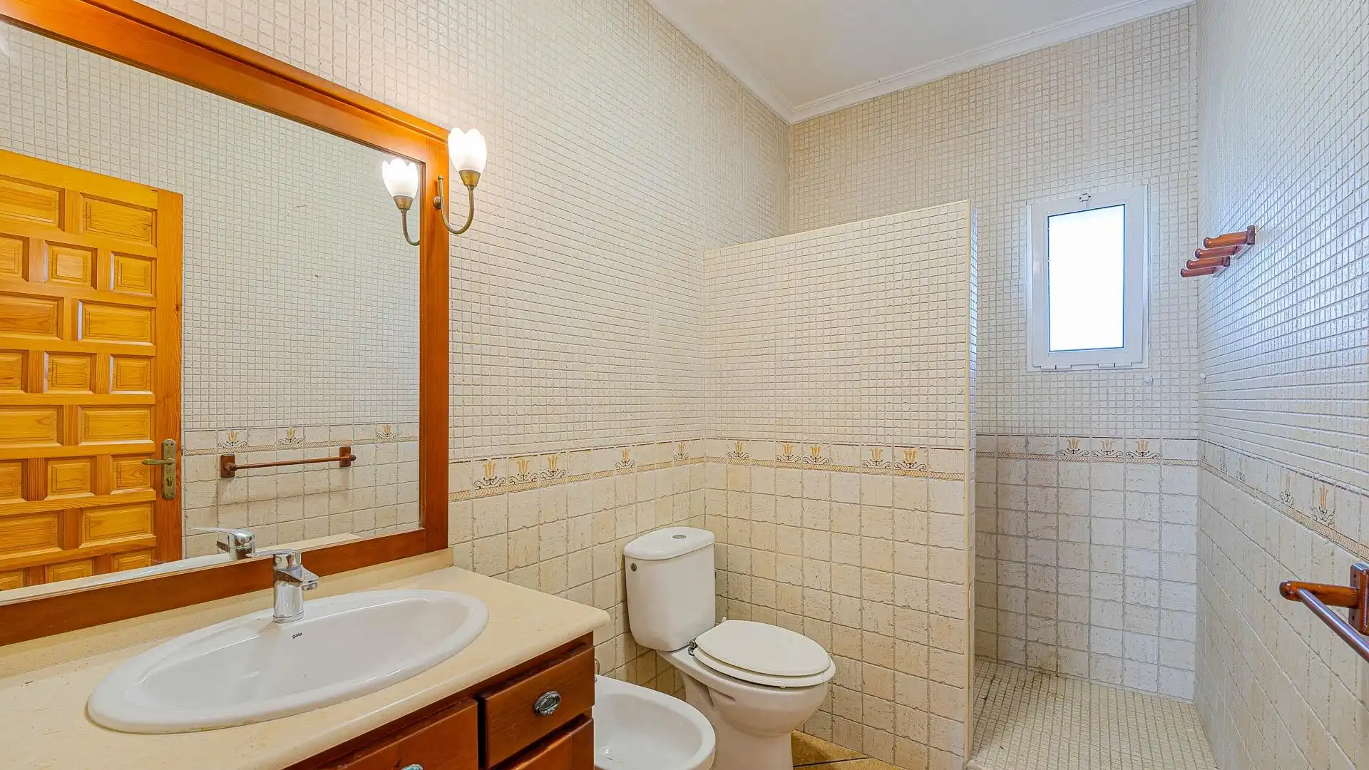 Bathroom of Houses for sale in Rojales  with Terrace, Storage room and Swimming Pool