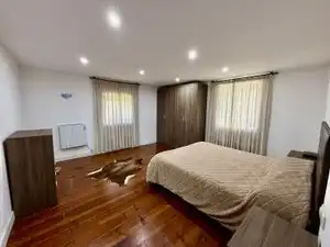 Habitación de Casa o chalet en venta en Arteixo con Calefacción, Parquet y Trastero