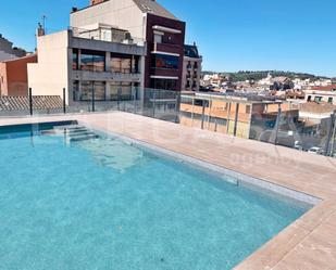 Piscina de Dúplex en venda en Granollers amb Aire condicionat, Calefacció i Terrassa