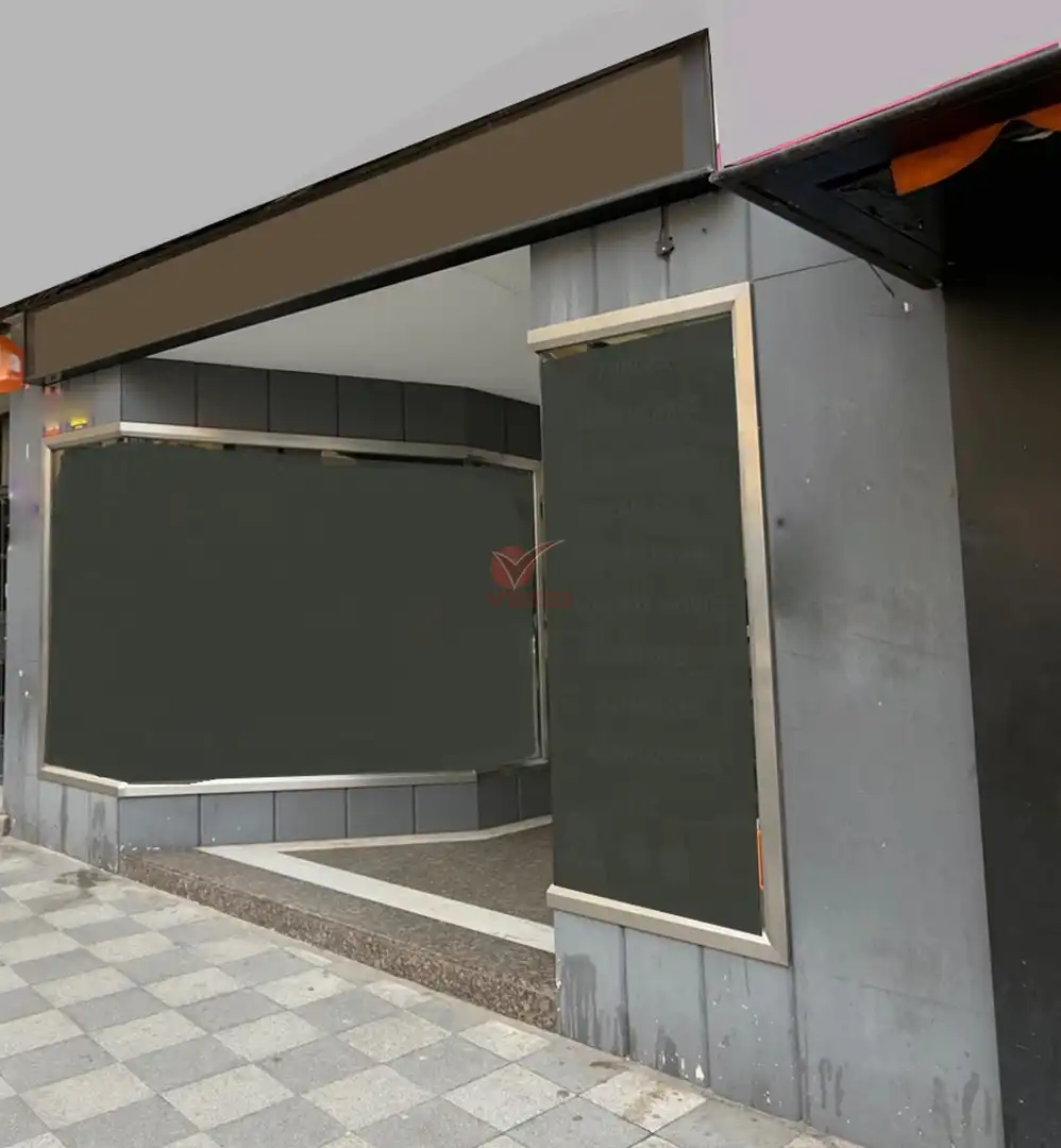 Local comercial en venda a PLAZA DE LA CONSTITUCION, imagen 2
