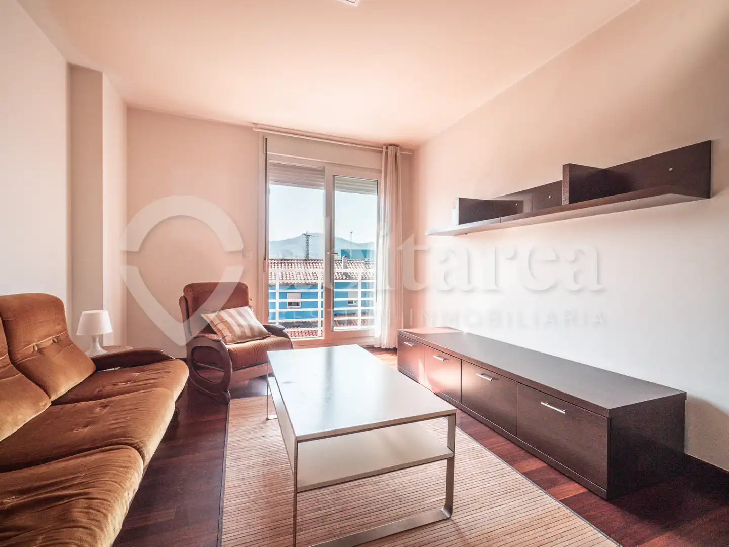 Sala de estar de Piso en venta en El Astillero   con Calefacción, Parquet y Trastero