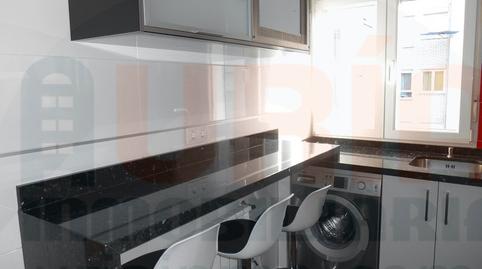 Foto 2 de Piso en venta en Calle Rosa María Menéndez López, 21, Teatinos - Los Prados, Oviedo