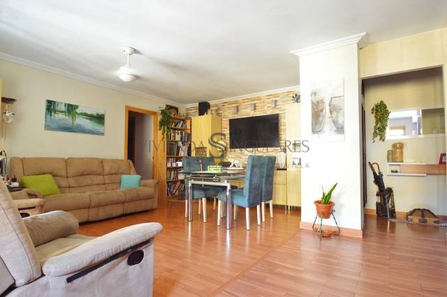 Piso en Venta en Pino Montano - Consolación