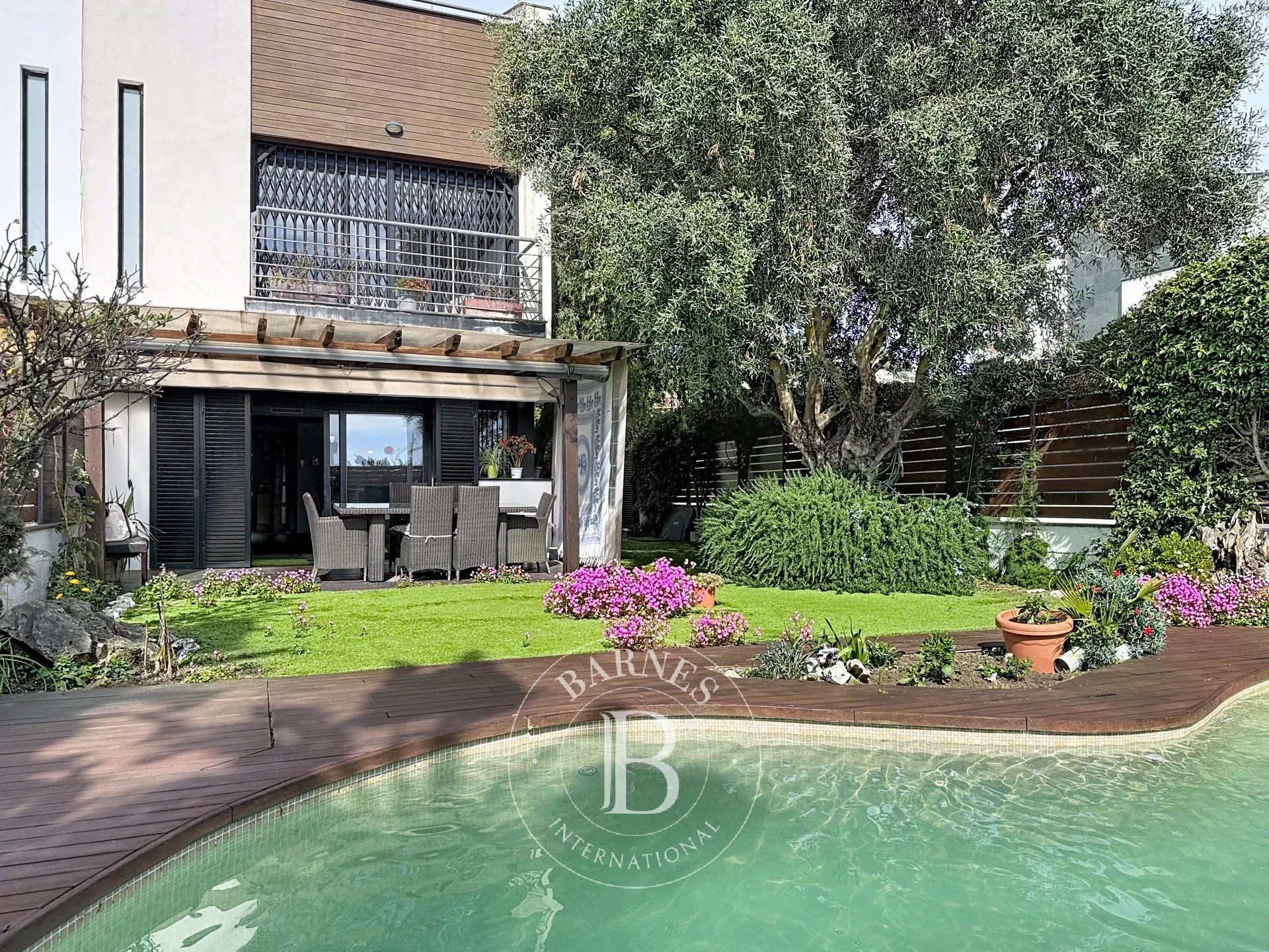 Garden of Houses for sale in Santa Susanna  with Air Conditioner, Heating and Private garden