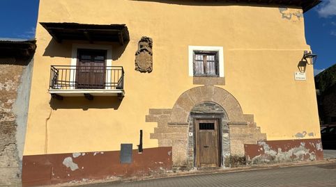 ENCANTADORA CASA EN VILLAR DE LOS BARRIOS PONFERRADA