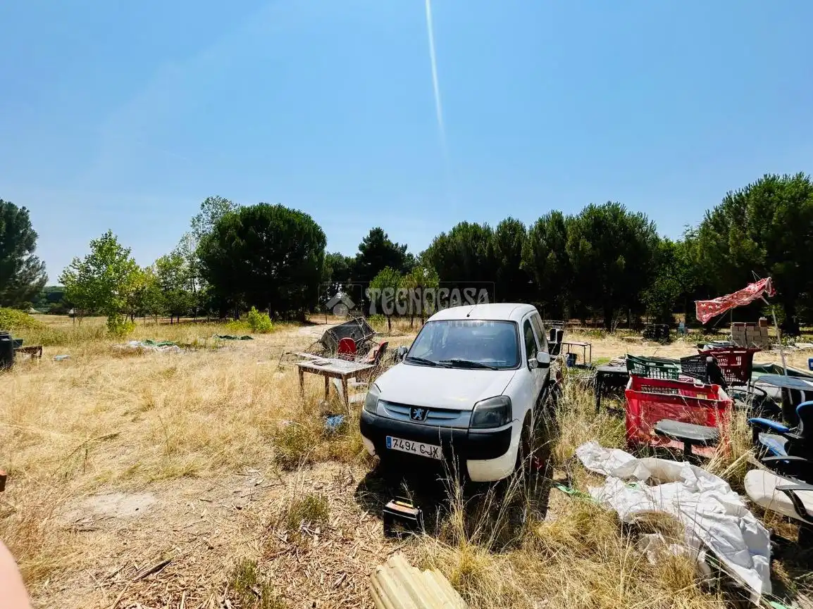 Terreno en venta en La Pedraja de Portillo 
