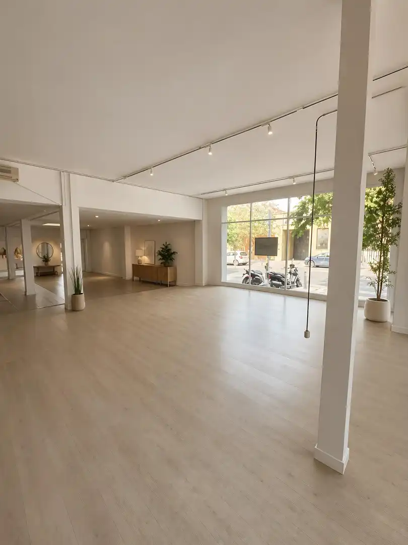 Local comercial en venta en Llevant, imagen 5